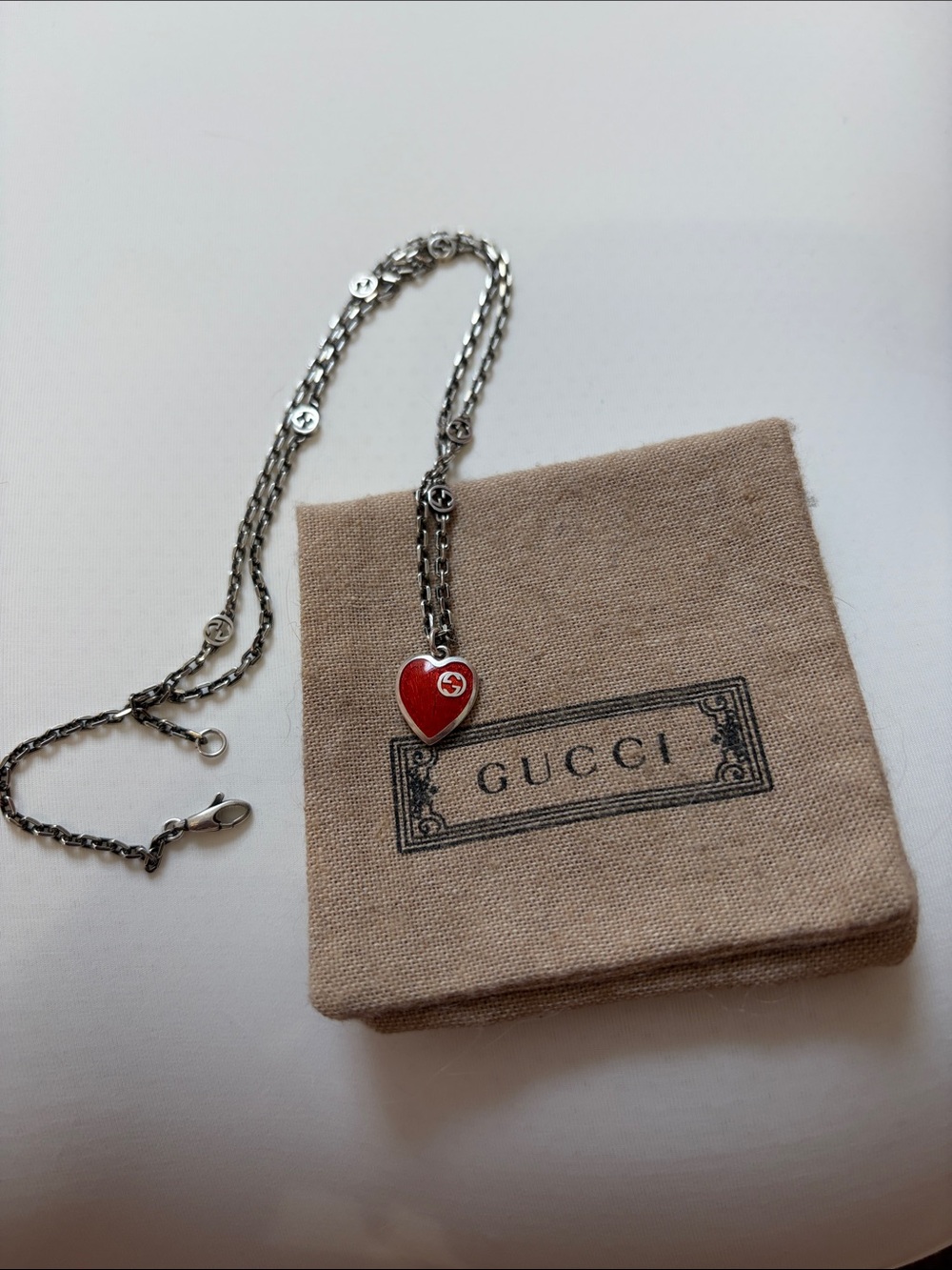 Gucci heart pendant necklace